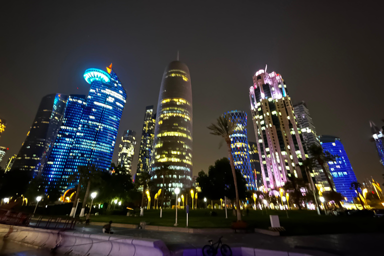 Doha: Wycieczka po mieście z przewodnikiem i rejs łodzią Dhow Wycieczka prywatna