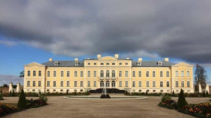 from vilnius rundale palace bauska castle tour to riga