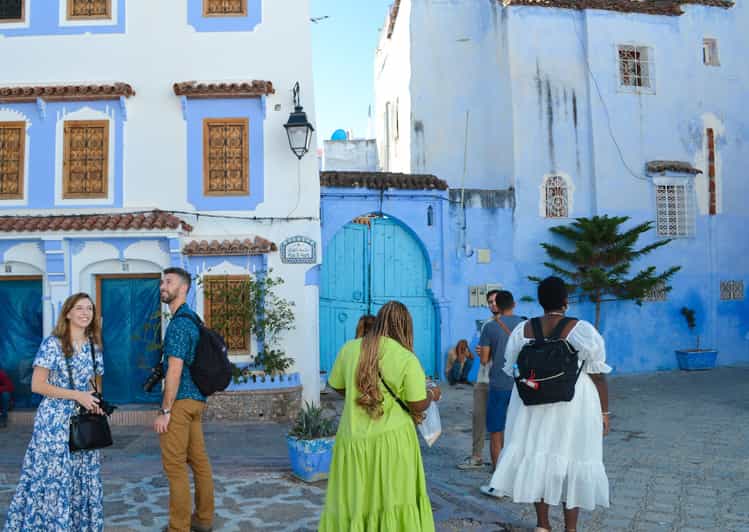Au départ de Rabat : Excursion d'une journée à la ville bleue de Chefchaouen - trekking
