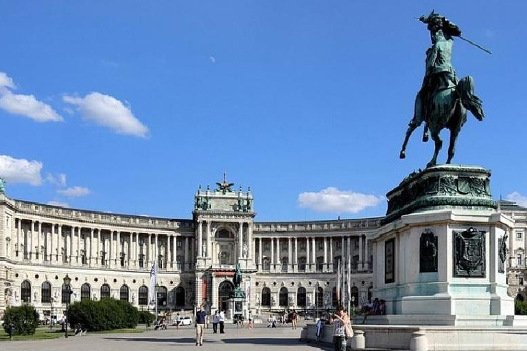 From Bratislava: Vienna Private City Tour & Schönbrunn