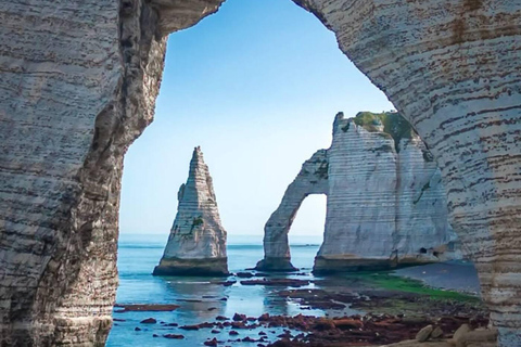 Private Guided 1 day Tour Paris- Étretat & Mont-Saint-Michel