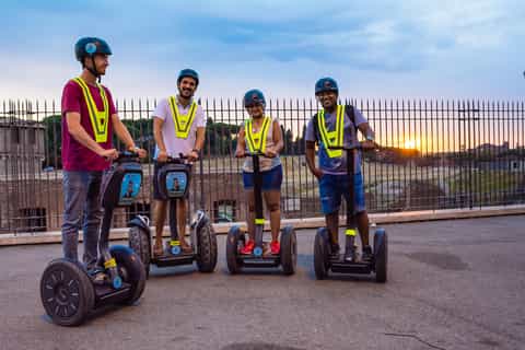 Roma: 3,5 ore Segway Night Tour
