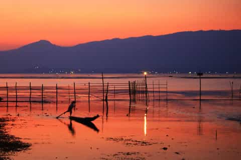 inle lake private 2hour sunset boat ride