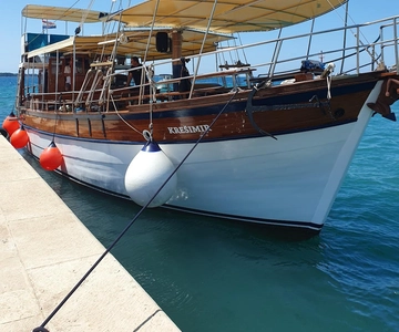 Fazana: Descobre golfinhos nas ilhas Brijuni Safari com jantar