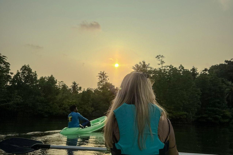 All-Inclusive Galle Dutch Fort, Koggala Lake & Kayak Tour From Tangalle: Galle Dutch Fort, Koggala Lake & Kayak