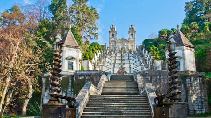 from porto fullday braga guimarães