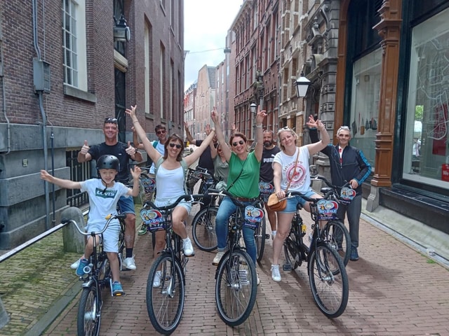 Guided bike tour of Amsterdam in French