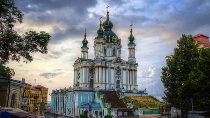 kiev 3hour andrew descent podil district tour