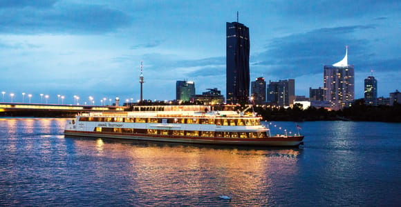 Vienna: 3.5-Hour “Halloween Party” Danube Cruise
