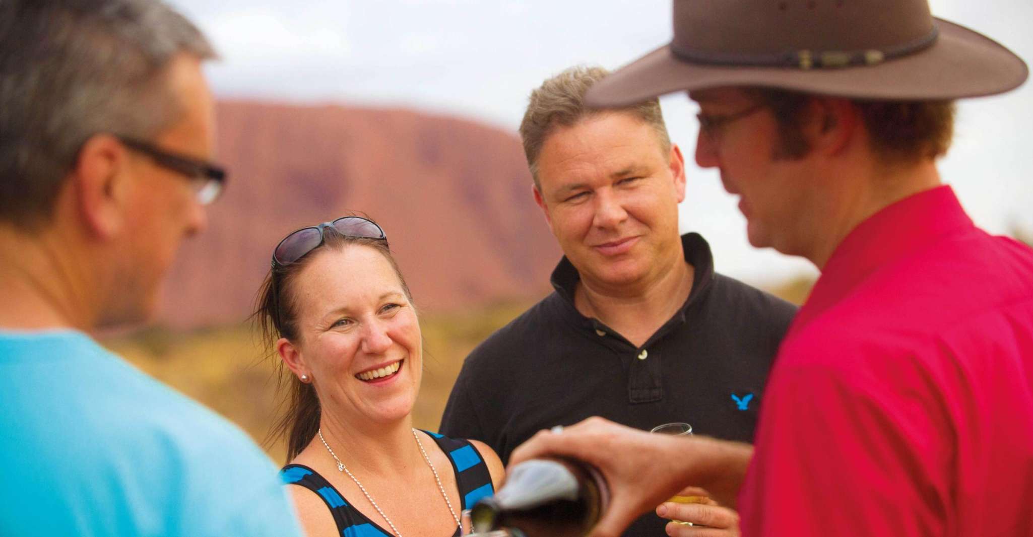 Uluru 1.5-Hour Sunset Tour with Sparkling Wine & Cheeseboard - Housity