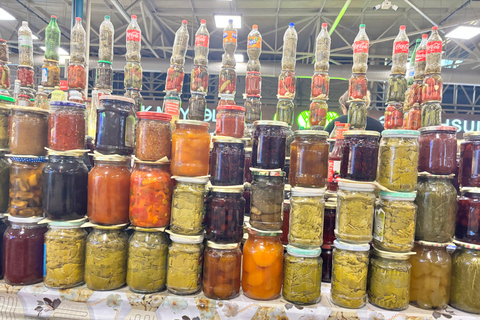 Baku Food Tour: 10+ Tastings, Tea Set & Local Spices Small group (max 10 people)
