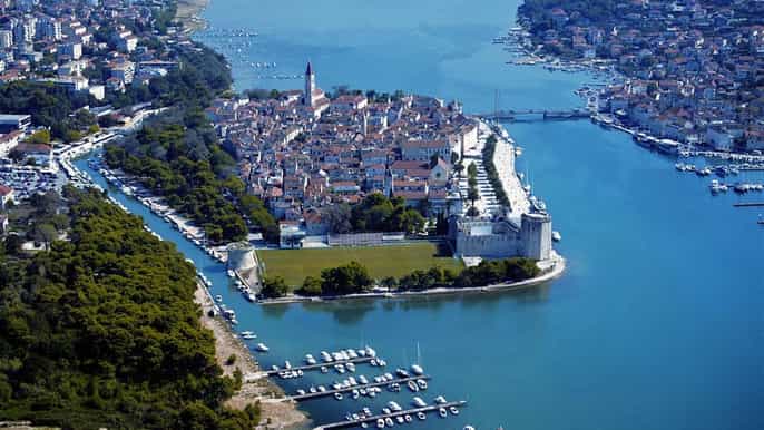 trogir and split unesco heritage sites excursion from zadar