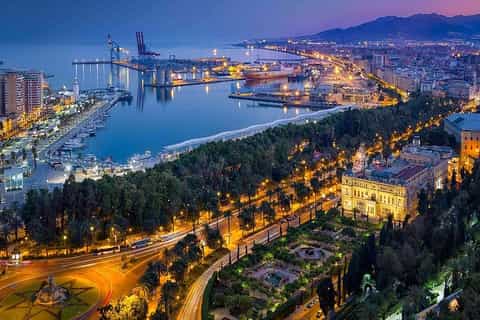 málaga private halfday walking tour with tapas
