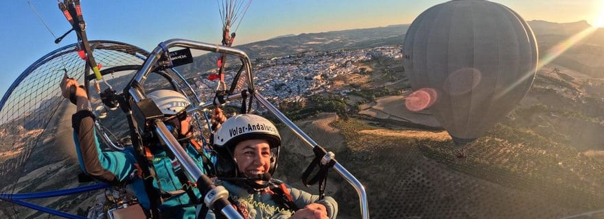 Paramoteur à Ronda (Malaga), près de Marbella