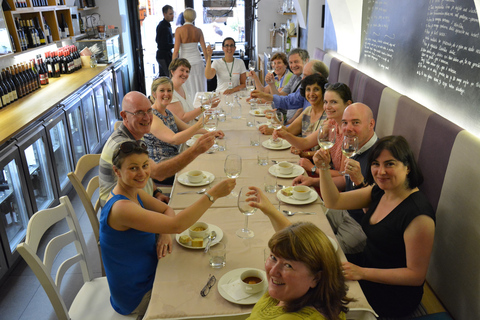 Tour de 3,5 horas de comida y vino por Liubliana