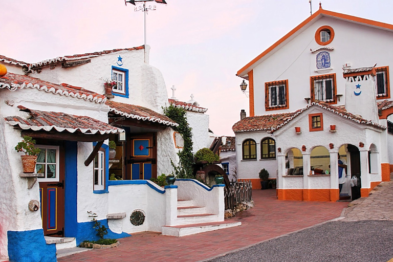 Mafra, excursão privada à Ericeira saindo de LisboaExcursão privada a Mafra, Ericeira e Sintra saindo de Lisboa