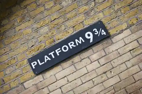 Londra: Turul pe jos al locațiilor de filmare Harry Potter