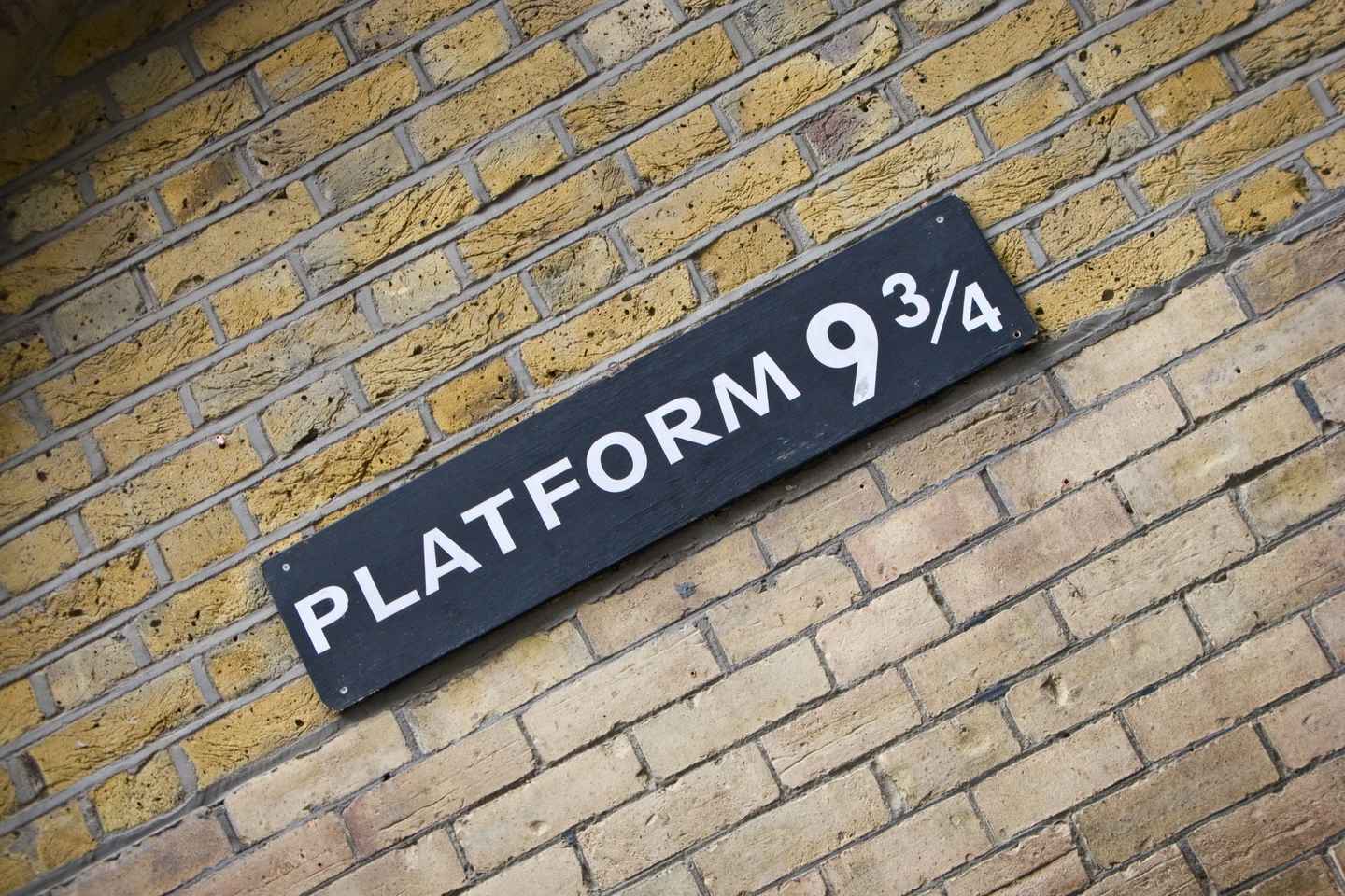 London: Harry Potter Filming Locations Walking Tour - London: Harry Potter Filming Locations Walking Tour