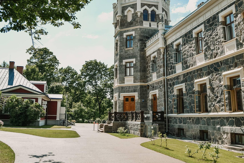 Au départ de Riga : excursion privée d&#039;une journée à Cesis, Sigulda et les châteaux de Turaida