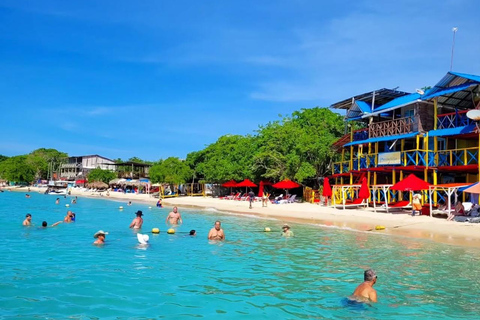 From Cartagena: Barú - Playa Tranquila Day Trip with Lunch