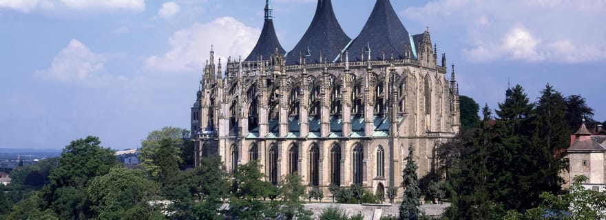 De Praga para Kutná Hora: a Igreja dos Ossos e a Igreja de Santa Bárbara