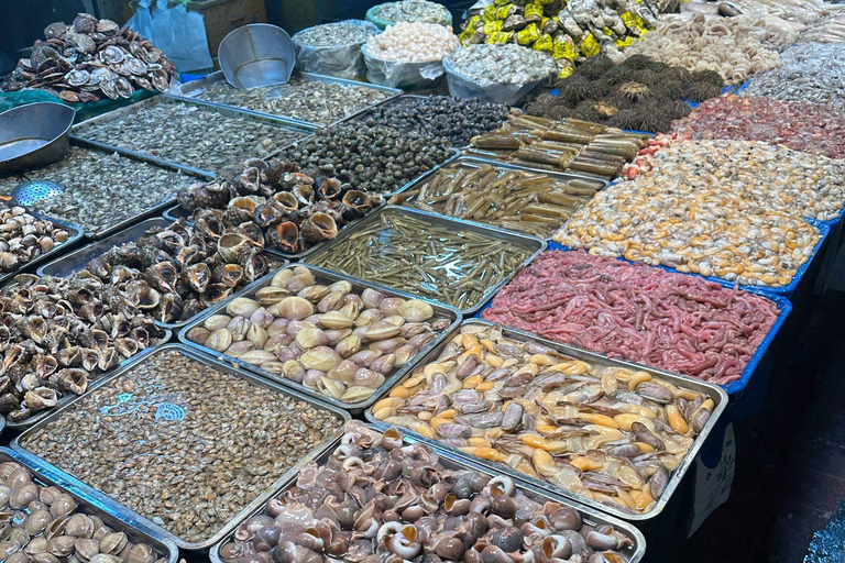 Guangzhou: Dried Seafood Market & Yum Cha Experience