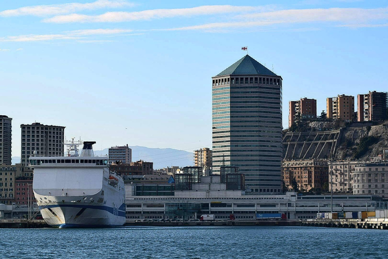 Genoa: sunset cruise to admire the city with live music