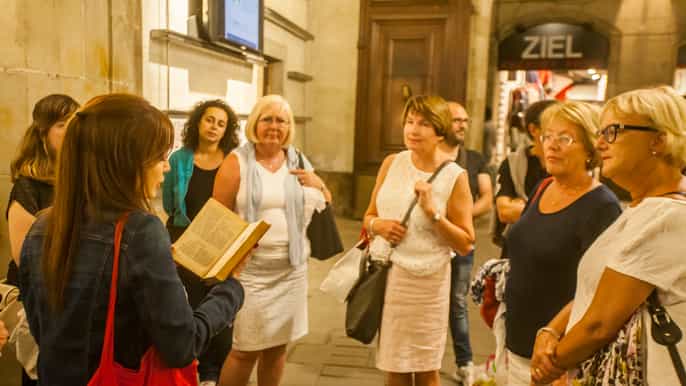 barcelona “the shadow of the wind” literary walking tour