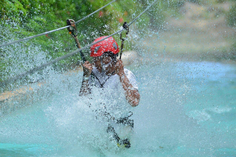 Punta Cana: Wejście do parku Scape Park, aby zwiedzić cenotę, zjeżdżalnie linowe i jaskiniePunta Cana: wstęp do parku Scape Park, gdzie możecie zwiedzać cenoty, zjeżdżać
