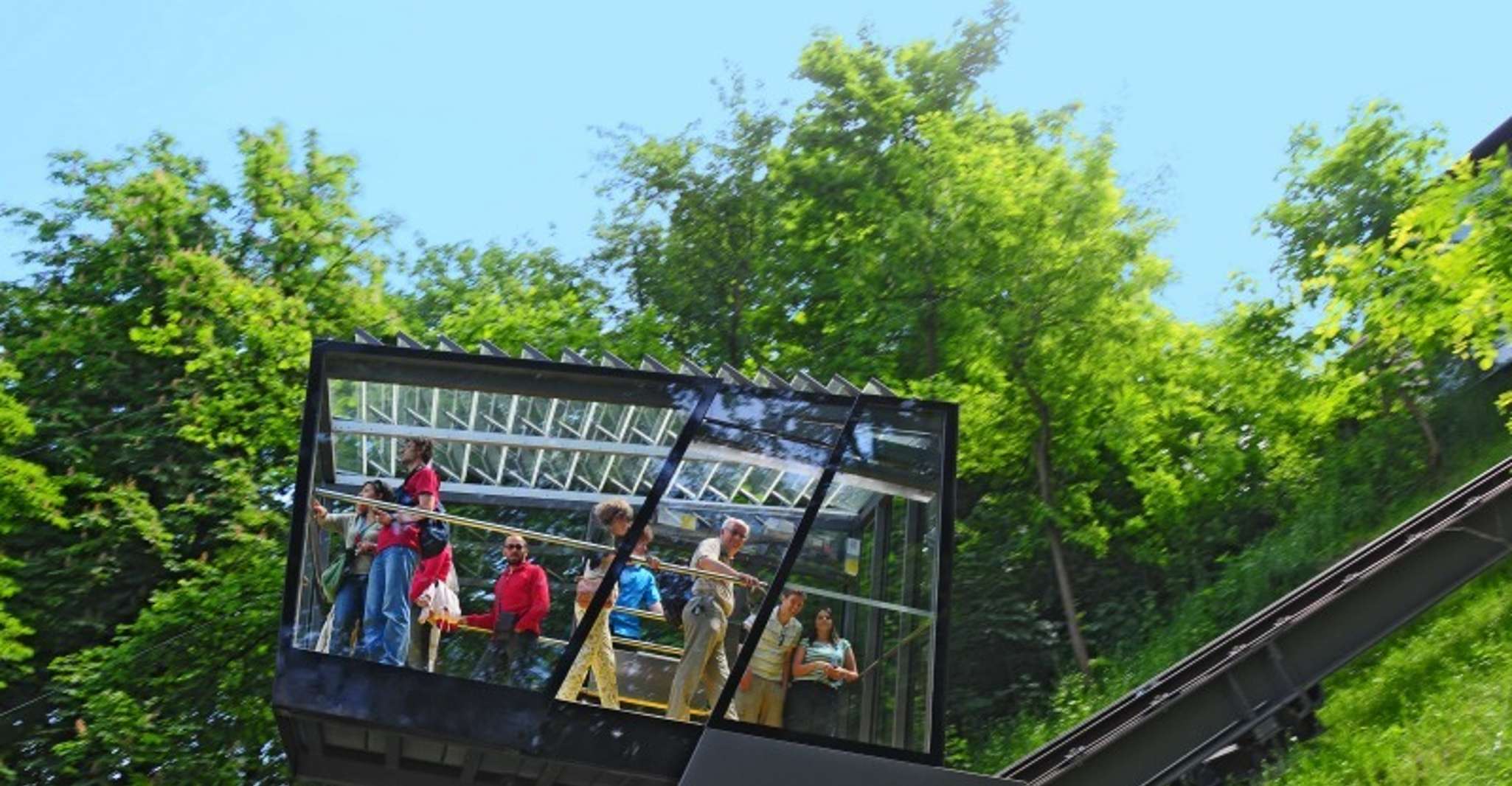 Ljubljana: Guided Walk & Funicular Ride to Ljubljana Castle photo 5