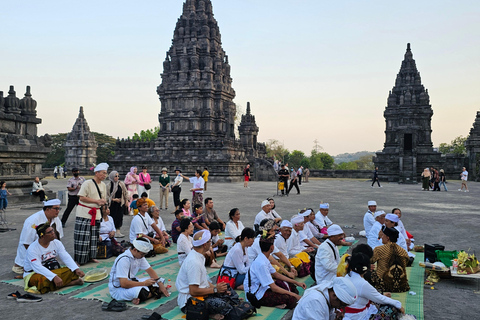 Lo más destacado de Yogyakarta: tour por el volcán Merapi y los templosPuntos destacados de Yogyakarta: tour por el volcán Merapi y los templos
