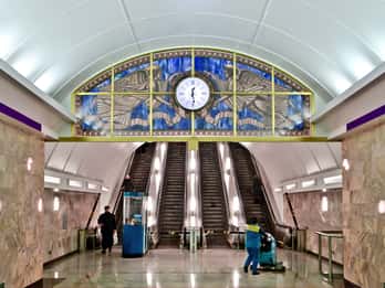 Sankt Petersburg: U-Bahn-Tour Sankt Petersburg: U-Bahn-Tour
