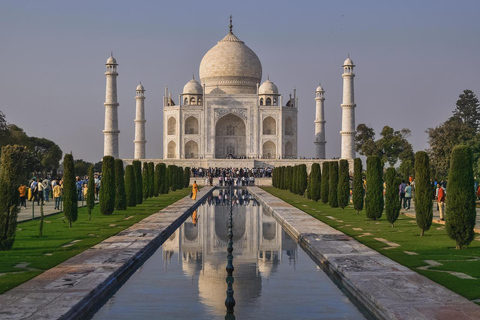 Taj Mahal-tur med biljett som låter dig hoppa över könEndast guide-tjänster