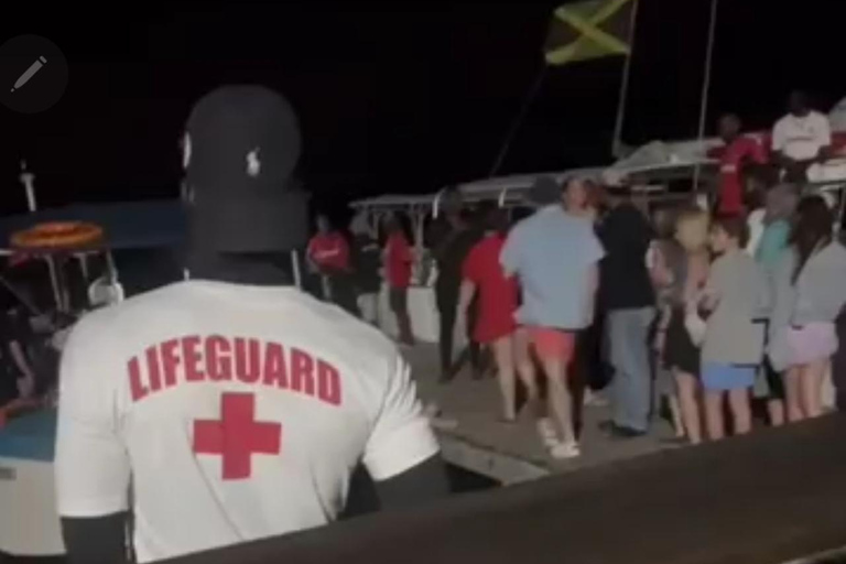 Luminous lagoon : Night Tour from Ocho Rios and Runaway Bay