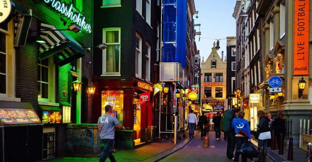  Amsterdam: Private Red Light District and Food Tour 