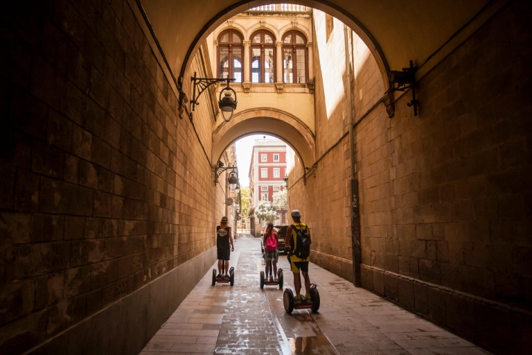 Barcelona: 3-stündige Sightseeing-Tour mit dem SegwayBarcelona: 3-stündige Privattour mit dem Segway