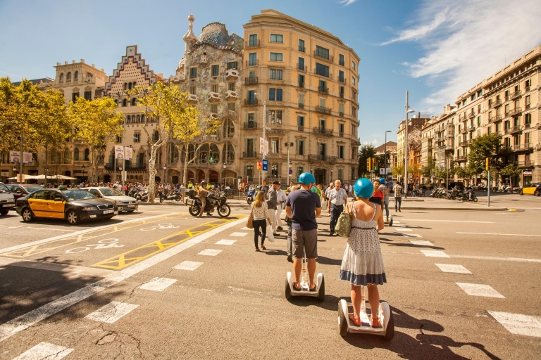 La Barcelona de Gaudí: tour de 2 horas en SegwayLa Barcelona de Gaudí: tour privado en Segway de 2 horas