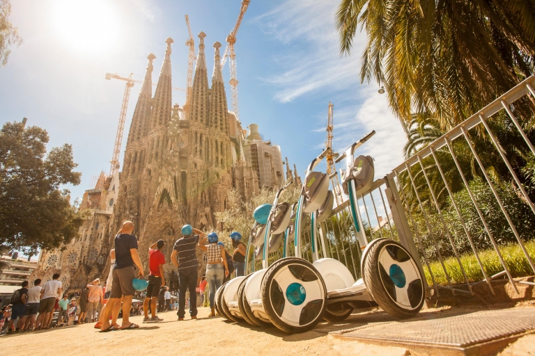 Gaudi's Barcelona 2 uur Segway TourGaudi's Barcelona 2 uur durende privé Segway Tour