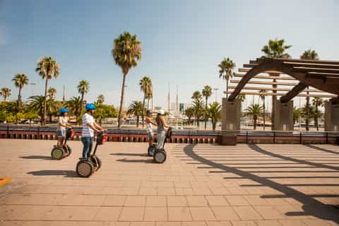 Barcelona: 1-Hour Sightseeing Segway Tour