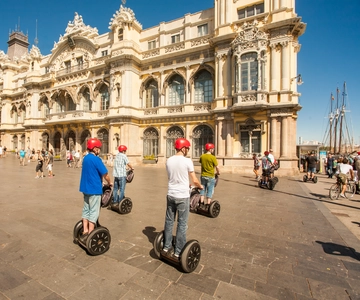 Barcelona: 2-Hour City Sights Guided Segway Tour