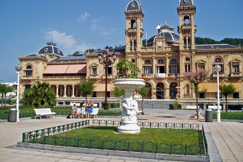 San Sebastian: Half-Day Private City Tour