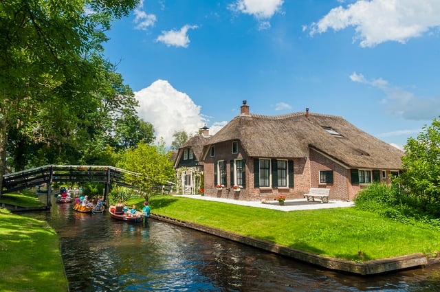 Amsterdam: Tour per piccoli gruppi o tour privato a Giethoorn + pranzo