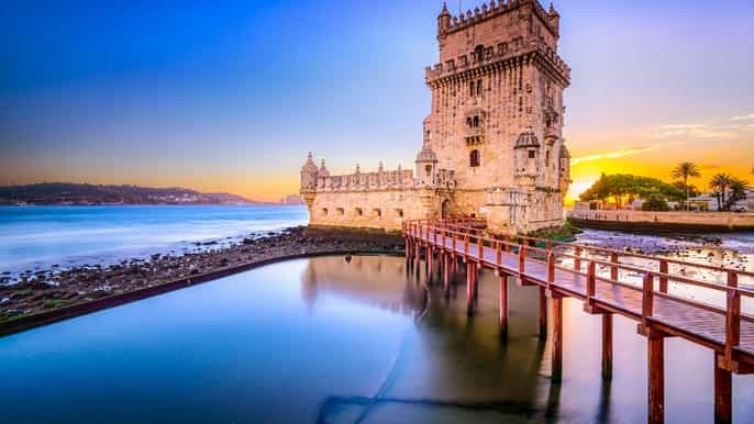 grupo pequeno passeio a pé de belém