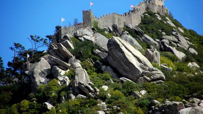 private sintra tour with wine tasting moorish castle