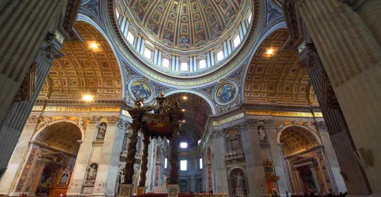 Rom: Peterskyrkan med kupol-klättring och kryptan