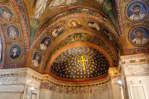 Ravenna: Private Guided Tour with Monument Admissions