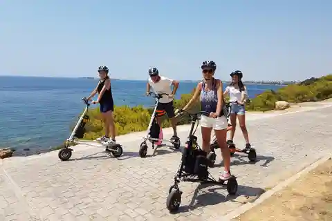 Tour in bici Trikke della Riviera di Atene e Lago Vouliagmeni