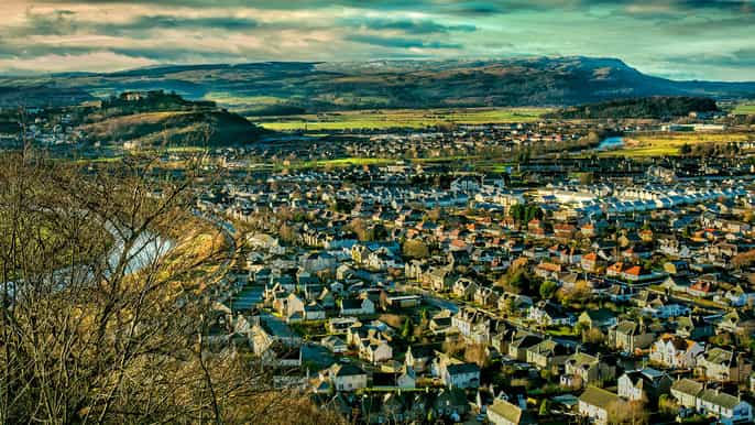 edimburgo tour de stirling whisky y st andrews en italiano