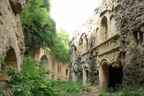 Day Trip to Tarakaniv Fort, Dubno and Pochaiv Lavra