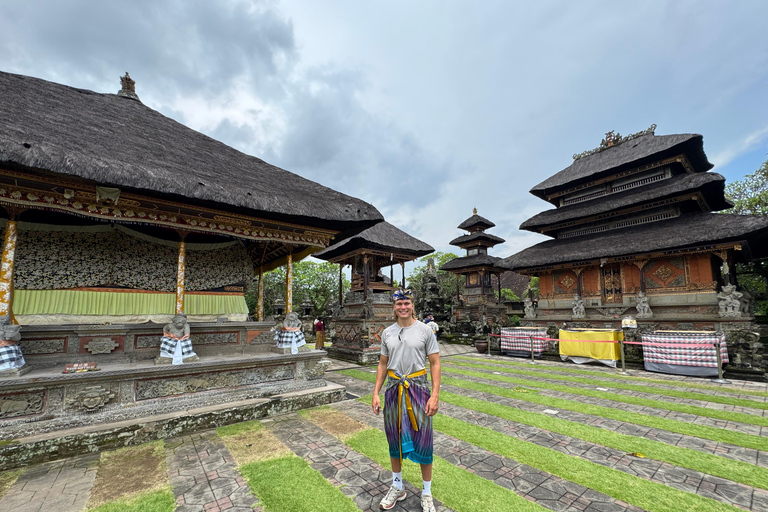 Ubud: Temple, Waterfall, Rice Terrace, Swing & Monkey Forest